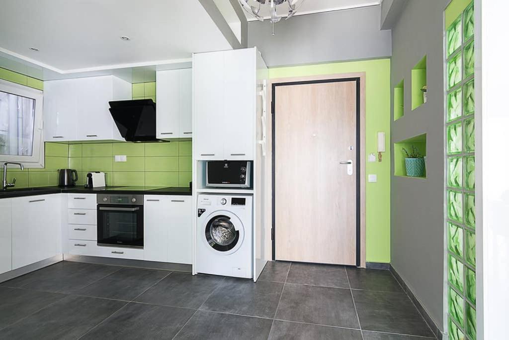 אתונה Brand New Stylish 2 Bedroom Apartment מראה חיצוני תמונה